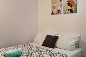 هاستل Mannah Garden Staycation Place