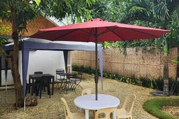 هاستل Mannah Garden Staycation Place