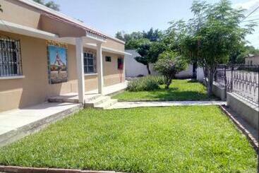 فندق صغير Posada Casa Pascola