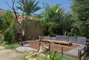 هتل Mountain Camp Ali Khaled