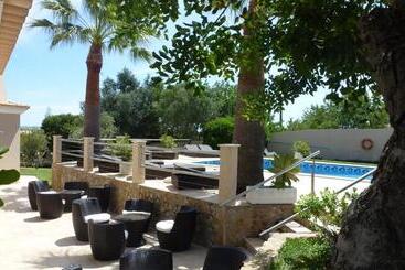هتل Villa L Estaque