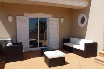 هتل Villa L Estaque
