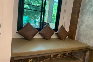 استراحتگاه Namtok Sarika Resotel