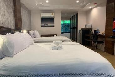 استراحتگاه Namtok Sarika Resotel