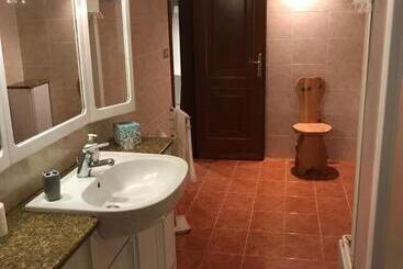 تختخواب و صبحانه Relais Le Folaghe