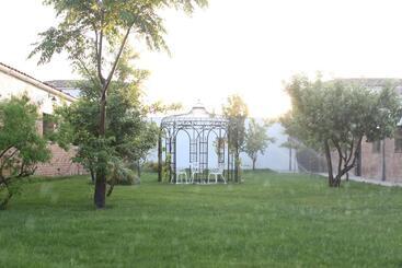 Masia Can Rovira Esc1852