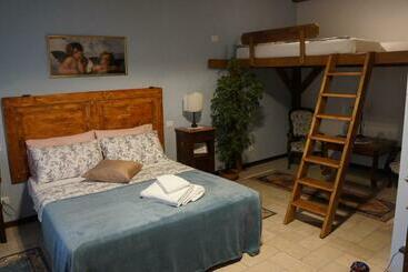 پانسیون La Brigata Apartments Suite Room