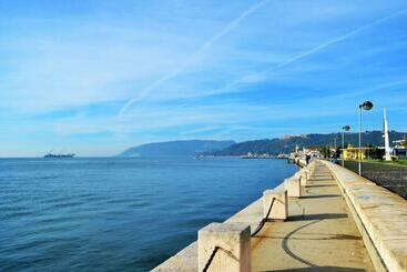هاستل Rooms Dp Setúbal