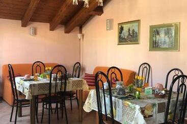 B&b Fior Di Loto