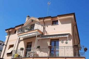 B&b Fior Di Loto