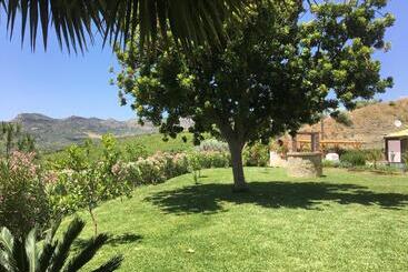 Finca Las Hierbas B&b