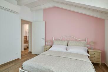 هتل Agriturismo Casastella
