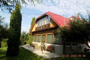 بنسيون Cabana Scaricica