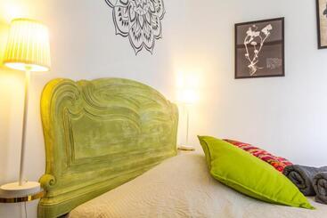 پانسیون Paz & Amor Guest House   Peace & Love