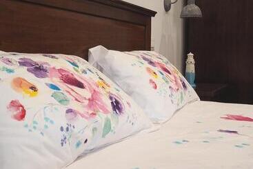 تختخواب و صبحانه Rubilia Rooms Pompei