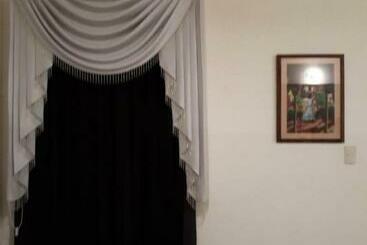 پانسیون Martha´s House