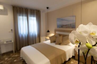 پانسیون Room Boutique 32