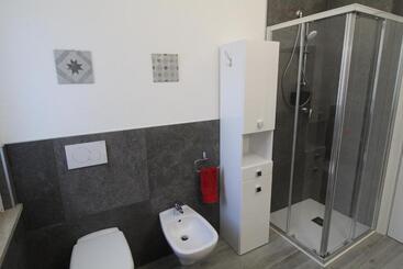 Villa Lori Apartments Garden And Beach