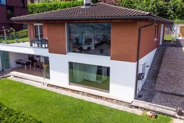 Общежитие Young Backpackers Homestay