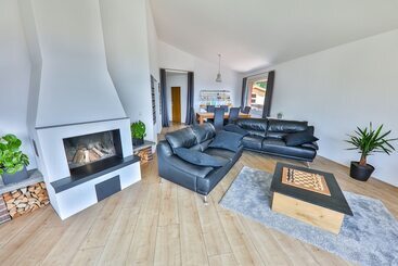 Общежитие Young Backpackers Homestay