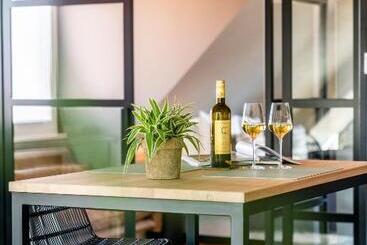 Just Texel Suites & Apartments