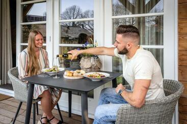 Just Texel Suites & Apartments