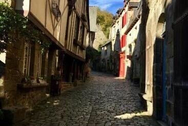 تختخواب و صبحانه Manurêva   Chambre D Hôte En Coeur De Ville