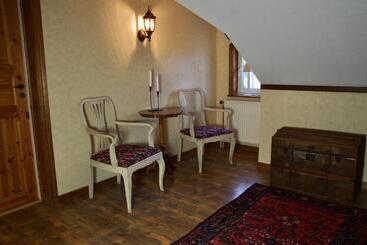Hidingsta Gård B&b