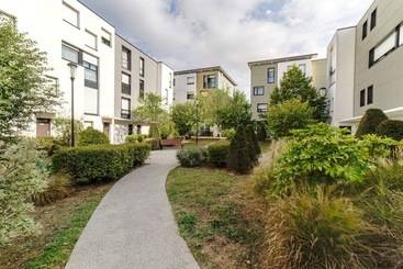 All Suites Pau – Zenith