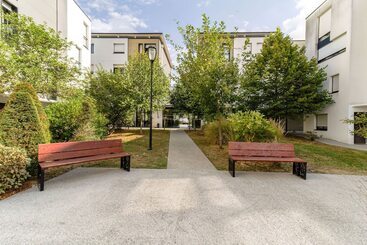 All Suites Pau – Zenith