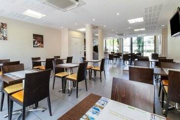 All Suites Pau – Zenith