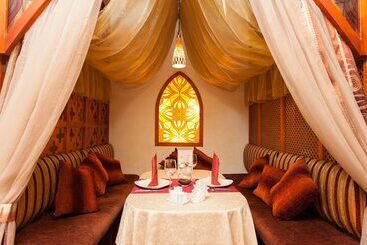 Amaks Premier Hotel
