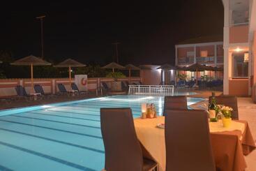 Angelina Hotel & Apartments - Sidari