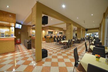 Angelina Hotel & Apartments