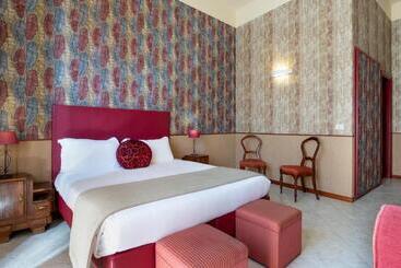 تختخواب و صبحانه Welcome House
