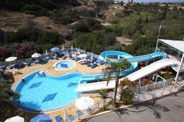 Bellos Hotel Apartments