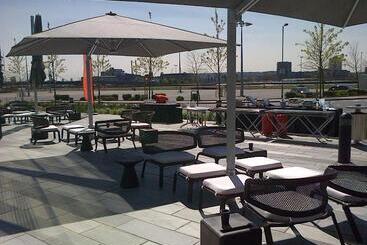 ホテル Aloft London Excel