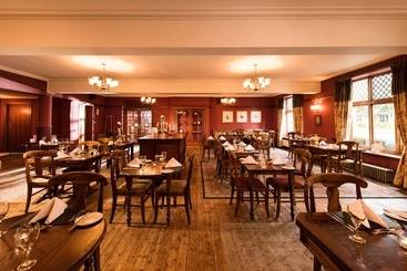 هتل Balmoral Arms
