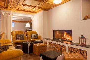 Boutique Hotel Cervus