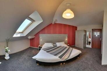 Brit Hotel Spa Le Connetable