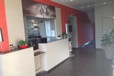 Brit Hotel Spa Le Connetable
