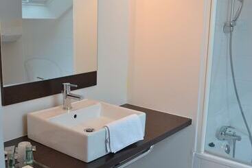 Brit Hotel Spa Le Connetable