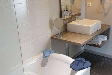 Brit Hotel Spa Le Connetable