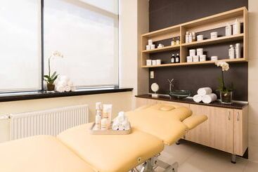 هتل Doubletree By Hilton  Novosibirsk