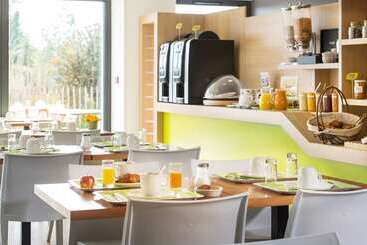 هتل Eco Nuit La Baule Guerande