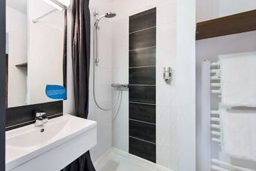 هتل Eco Nuit La Baule Guerande