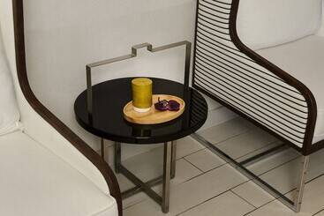 Five Seas By Inwood Hotels
