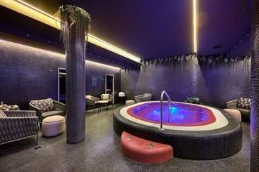 هتل Verno House Budapest, Vignette Collection, An Ihg