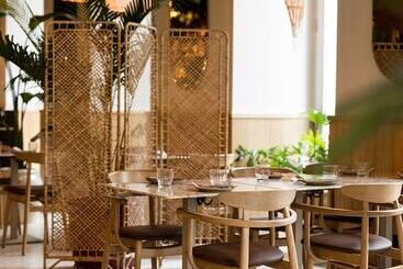 هتل Verno House Budapest, Vignette Collection, An Ihg