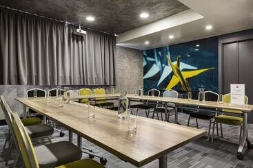 هتل Ibis Kyiv City Center